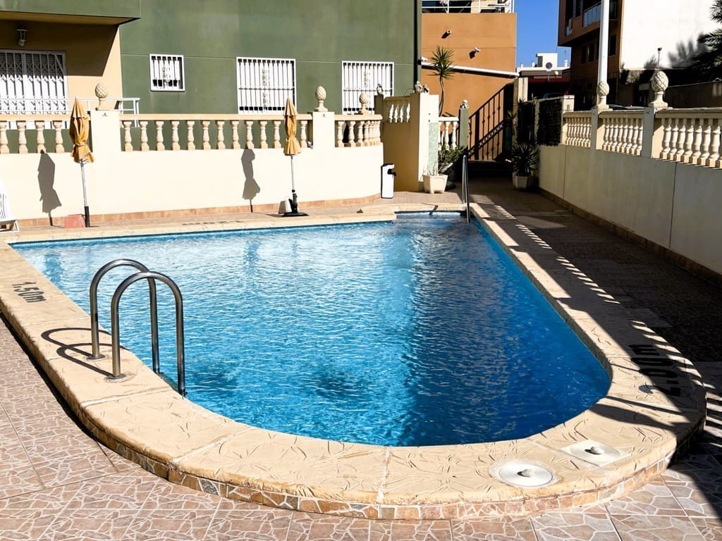 3 chambre Appartement à vendre à San Miguel de Salinas avec piscine garage - 169 990 € (Ref: 8917803)
