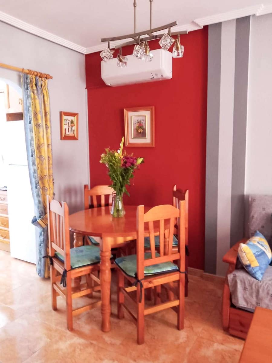 2 soveværelse Lejlighed til salg i Torrevieja med swimmingpool garage - € 165.000 (Ref: 8942740)