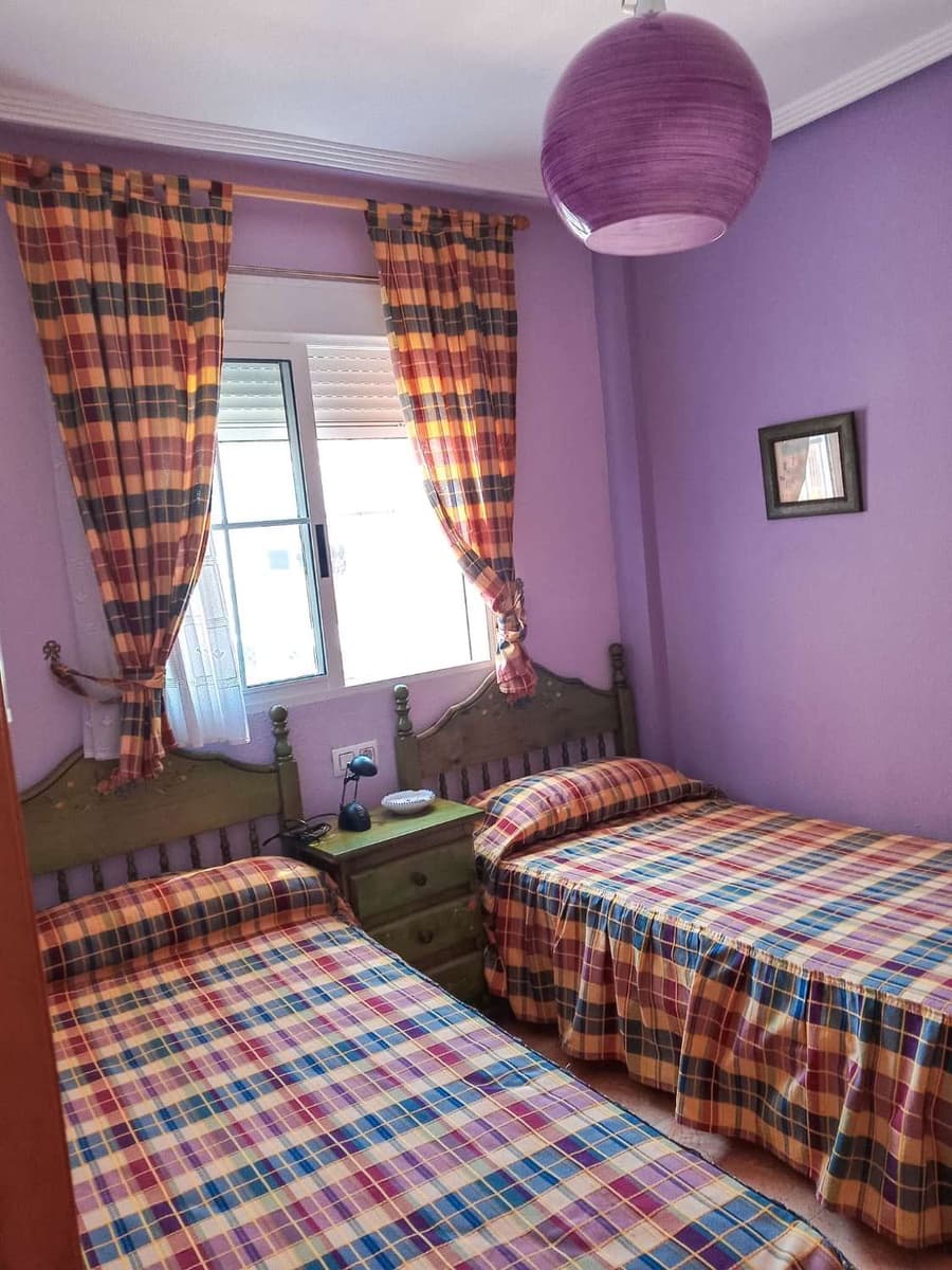 2 soveværelse Lejlighed til salg i Torrevieja med swimmingpool garage - € 165.000 (Ref: 8942740)