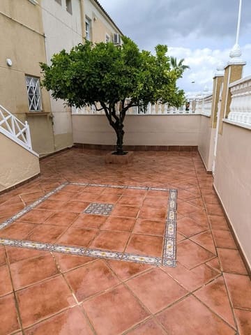 2 chambre Appartement à vendre à Parque Acuático - Sector 25, Torrevieja avec piscine garage - 165 000 € (Ref: 8942740)