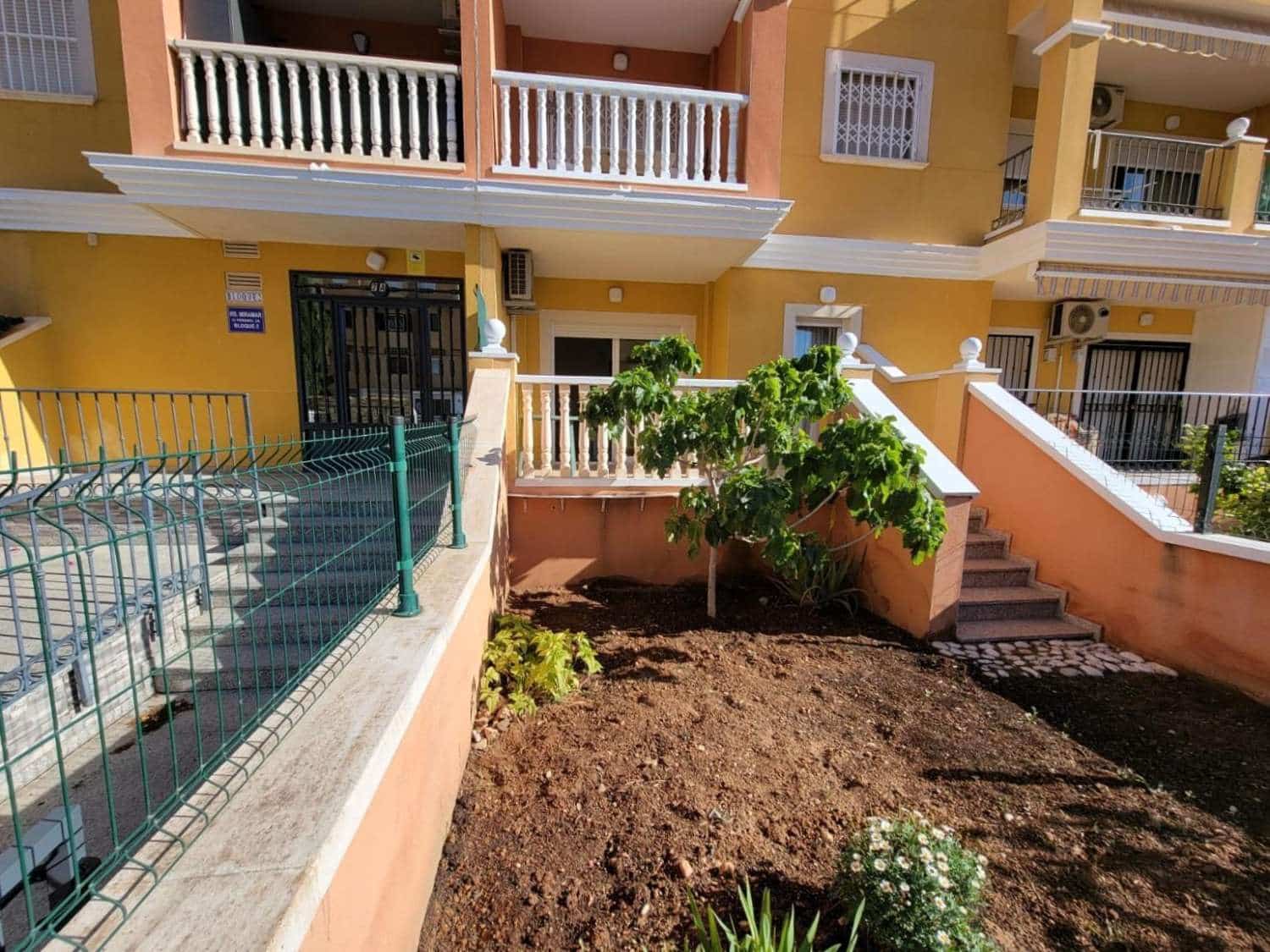 1 camera da letto Appartamento in vendita in Torrevieja con piscina garage - 138.000 € (Rif: 8942741)
