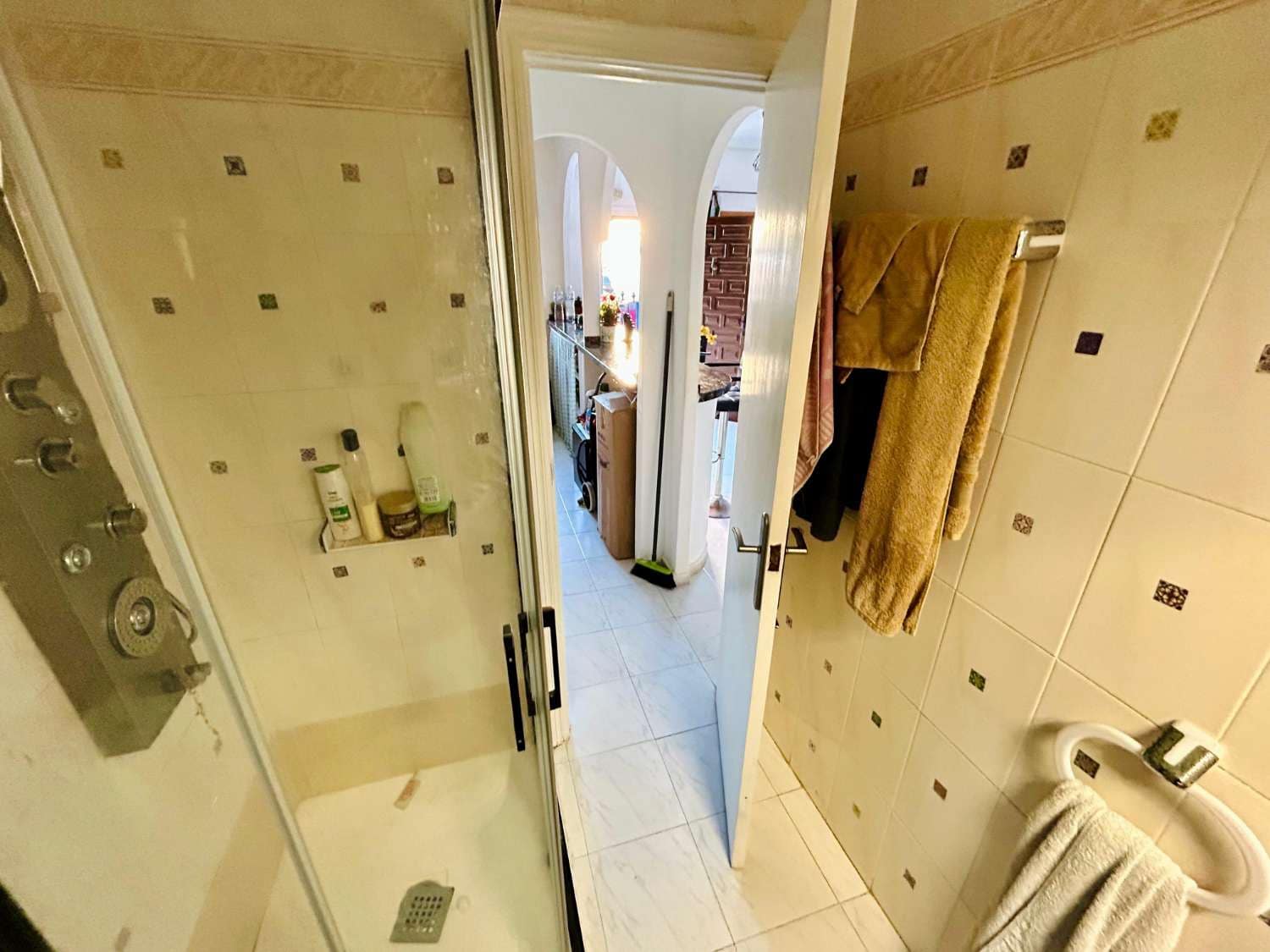 2 bedroom Flat for sale in Torrevieja with pool - € 158,050 (Ref: 8946004)