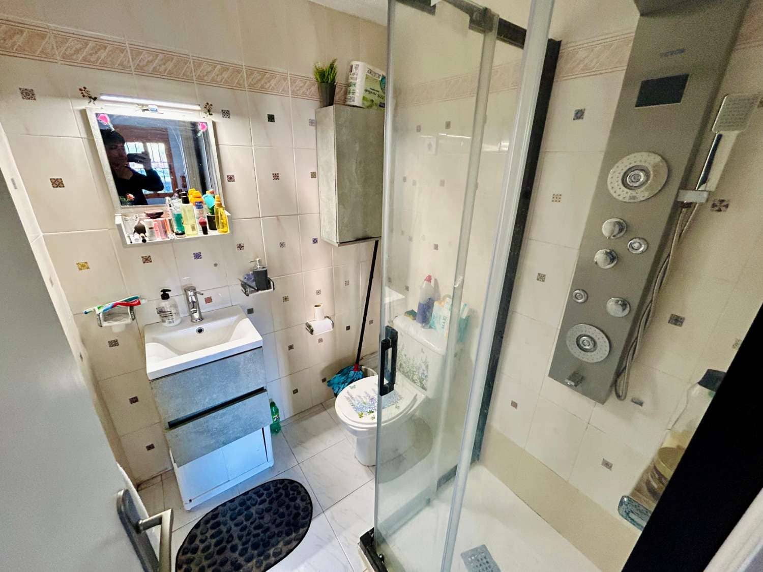 2 bedroom Flat for sale in Torrevieja with pool - € 158,050 (Ref: 8946004)