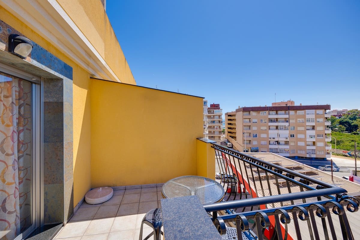 2 soveværelse Lejlighed til salg i Torrevieja - € 145.969 (Ref: 8956953)