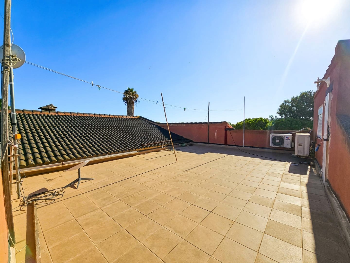 5 soveværelse Finca/Landehus til salg i Algorfa med swimmingpool - € 750.000 (Ref: 8968061)