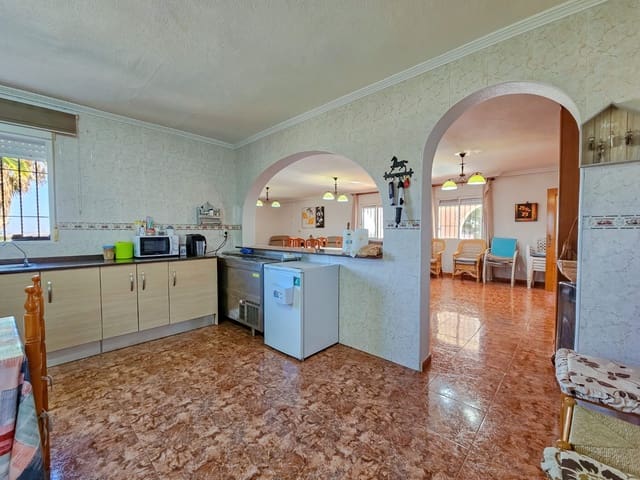 5 soveværelse Finca/Landehus til salg i Algorfa med swimmingpool - € 750.000 (Ref: 8968061)