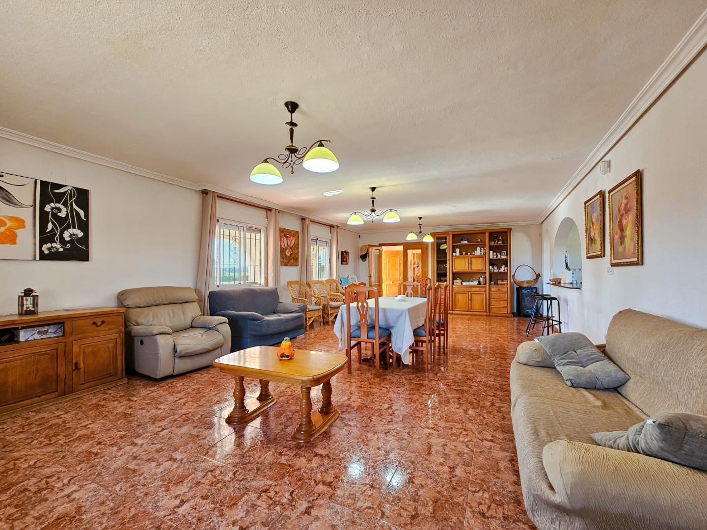 5 soveværelse Finca/Landehus til salg i Algorfa med swimmingpool - € 750.000 (Ref: 8968061)