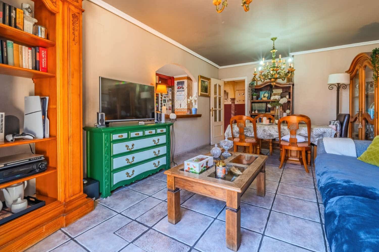 3 makuuhuone Asunto myytävänä paikassa Torrevieja - 215 000 € (Ref: 8969975)