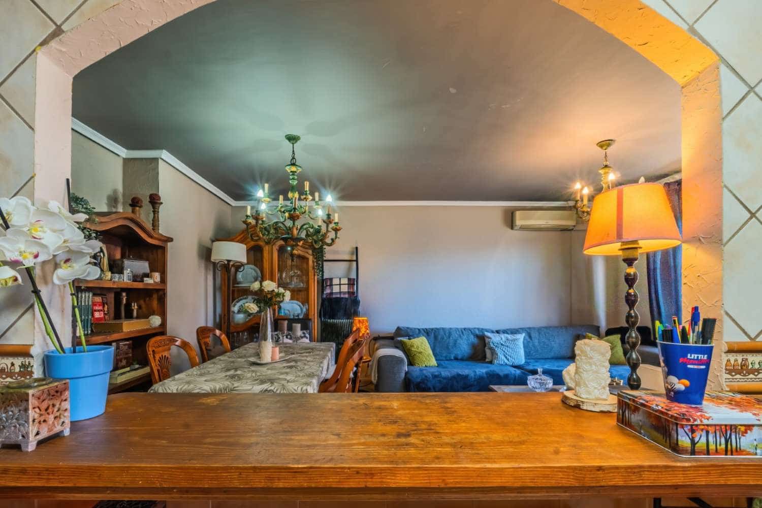 3 makuuhuone Asunto myytävänä paikassa Torrevieja - 215 000 € (Ref: 8969975)