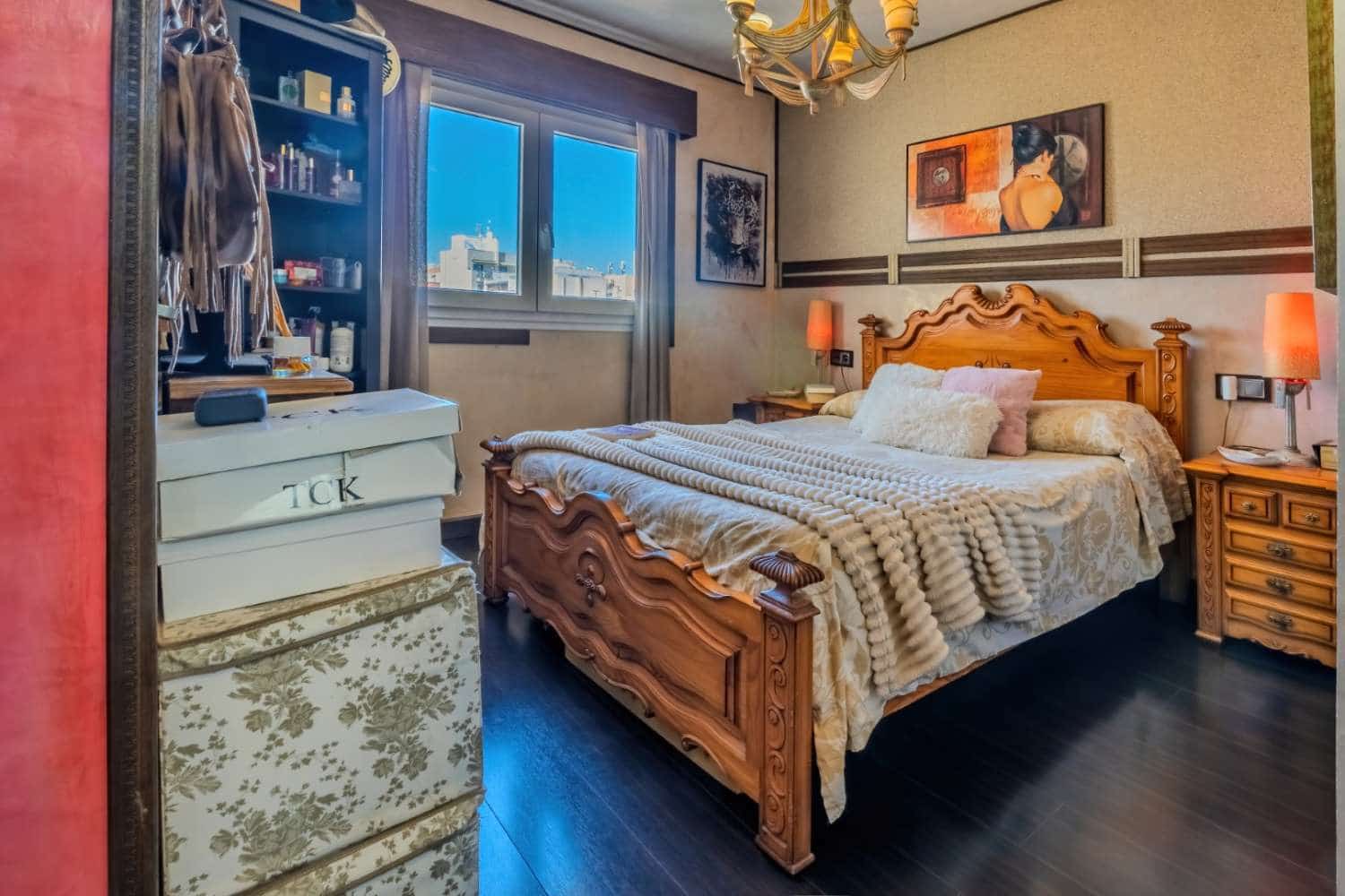 3 makuuhuone Asunto myytävänä paikassa Torrevieja - 215 000 € (Ref: 8969975)