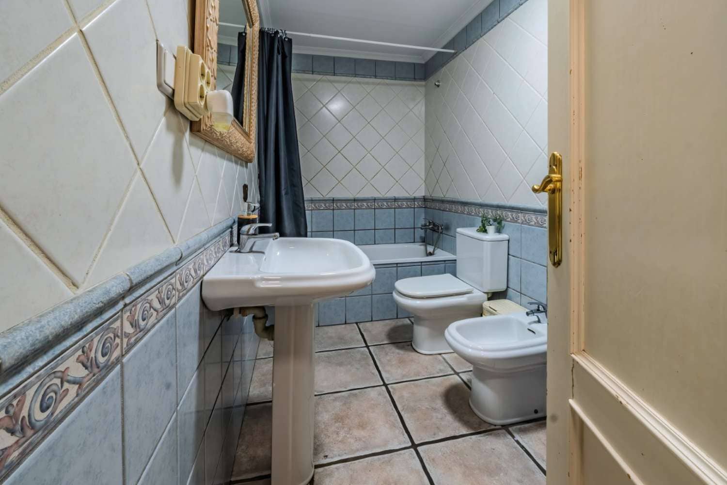 3 makuuhuone Asunto myytävänä paikassa Torrevieja - 215 000 € (Ref: 8969975)