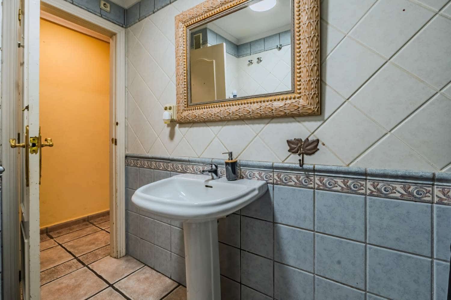 3 makuuhuone Asunto myytävänä paikassa Torrevieja - 215 000 € (Ref: 8969975)