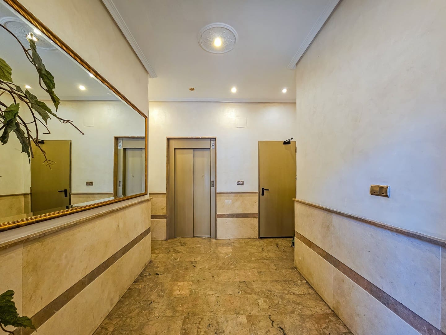 3 makuuhuone Asunto myytävänä paikassa Torrevieja - 215 000 € (Ref: 8969975)