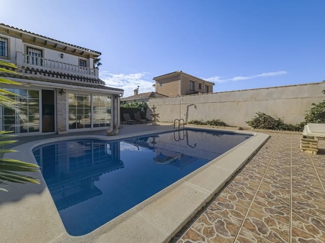 3 soveværelse Semi-Rækkehus til salg i Aguas Nuevas, Torrevieja med swimmingpool - € 395.000 (Ref: 8969976)