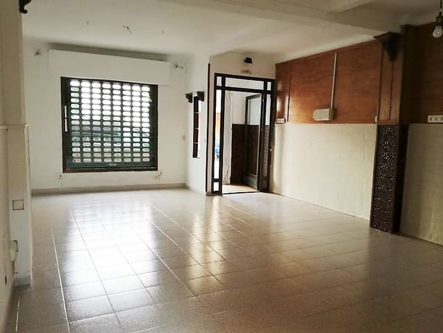 Kommersiell til salgs i Centro - Muelle Pesquero, Torrevieja - € 110 000 (Ref: 8982209)