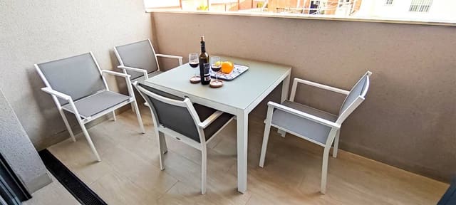 2 makuuhuone Huoneisto myytävänä paikassa Centro - Muelle Pesquero, Torrevieja mukana uima-altaan 
autotalli - 275 000 € (Ref: 8998544)