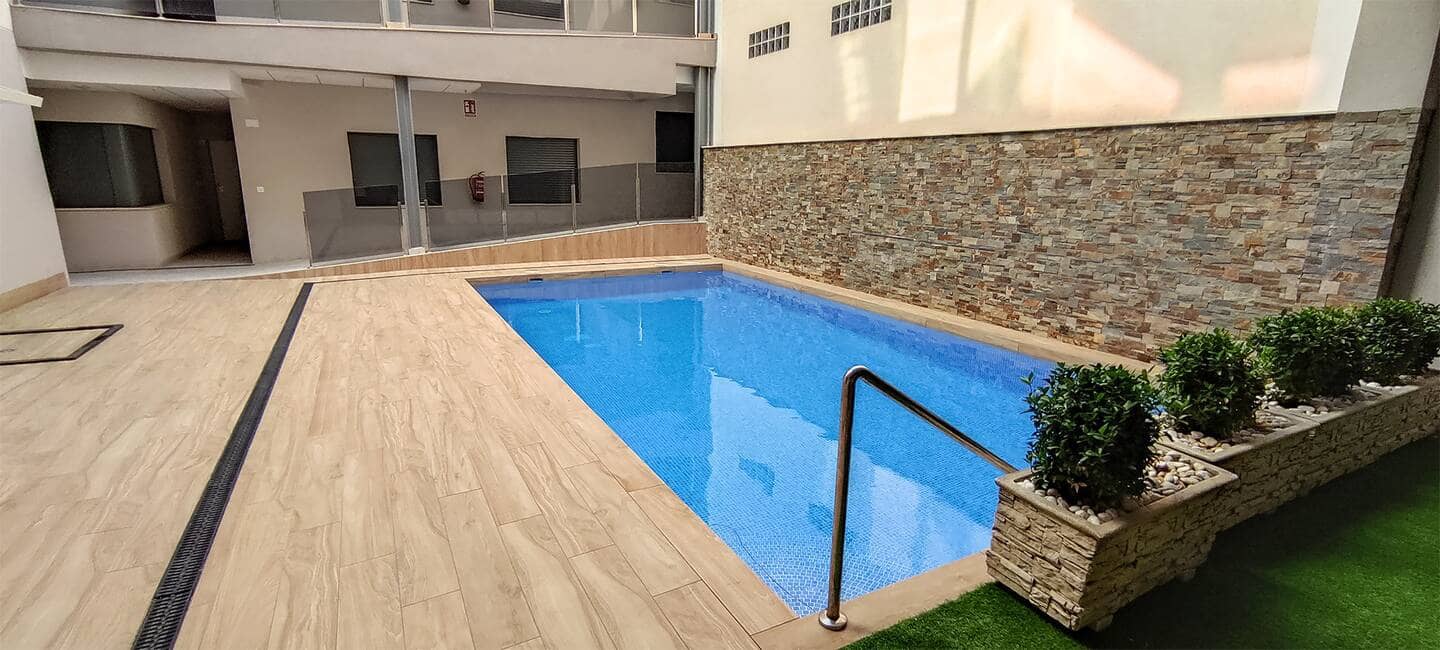 2 soveværelse Lejlighed til salg i Torrevieja med swimmingpool garage - € 275.000 (Ref: 8998544)