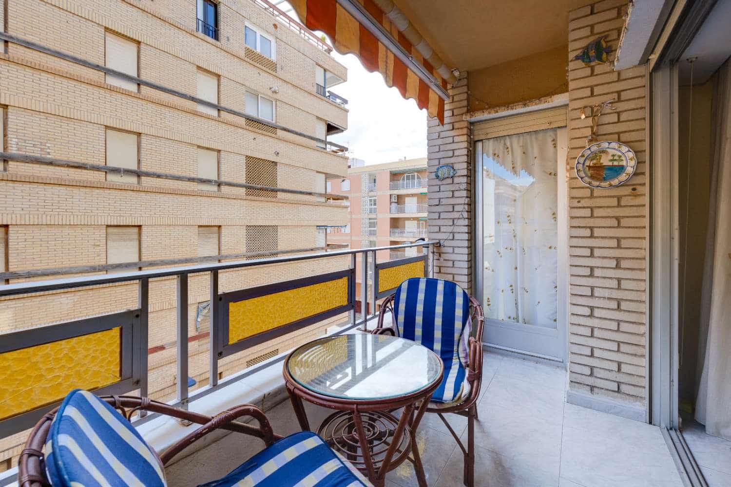 2 makuuhuone Huoneisto myytävänä paikassa Torrevieja - 154 969 € (Ref: 9001061)