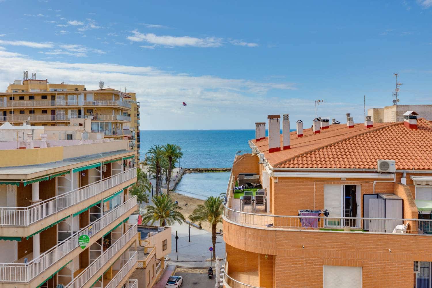 2 makuuhuone Huoneisto myytävänä paikassa Torrevieja - 154 969 € (Ref: 9001061)