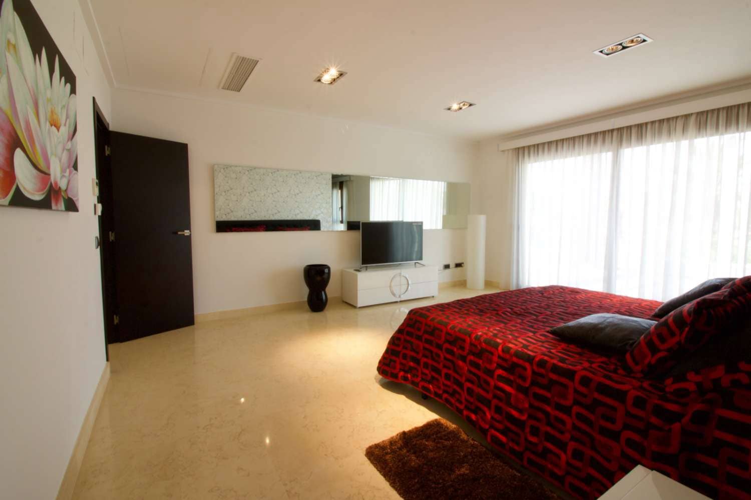 5 soveværelse Villa til salg i Orihuela Costa med swimmingpool - € 1.995.000 (Ref: 9019883)