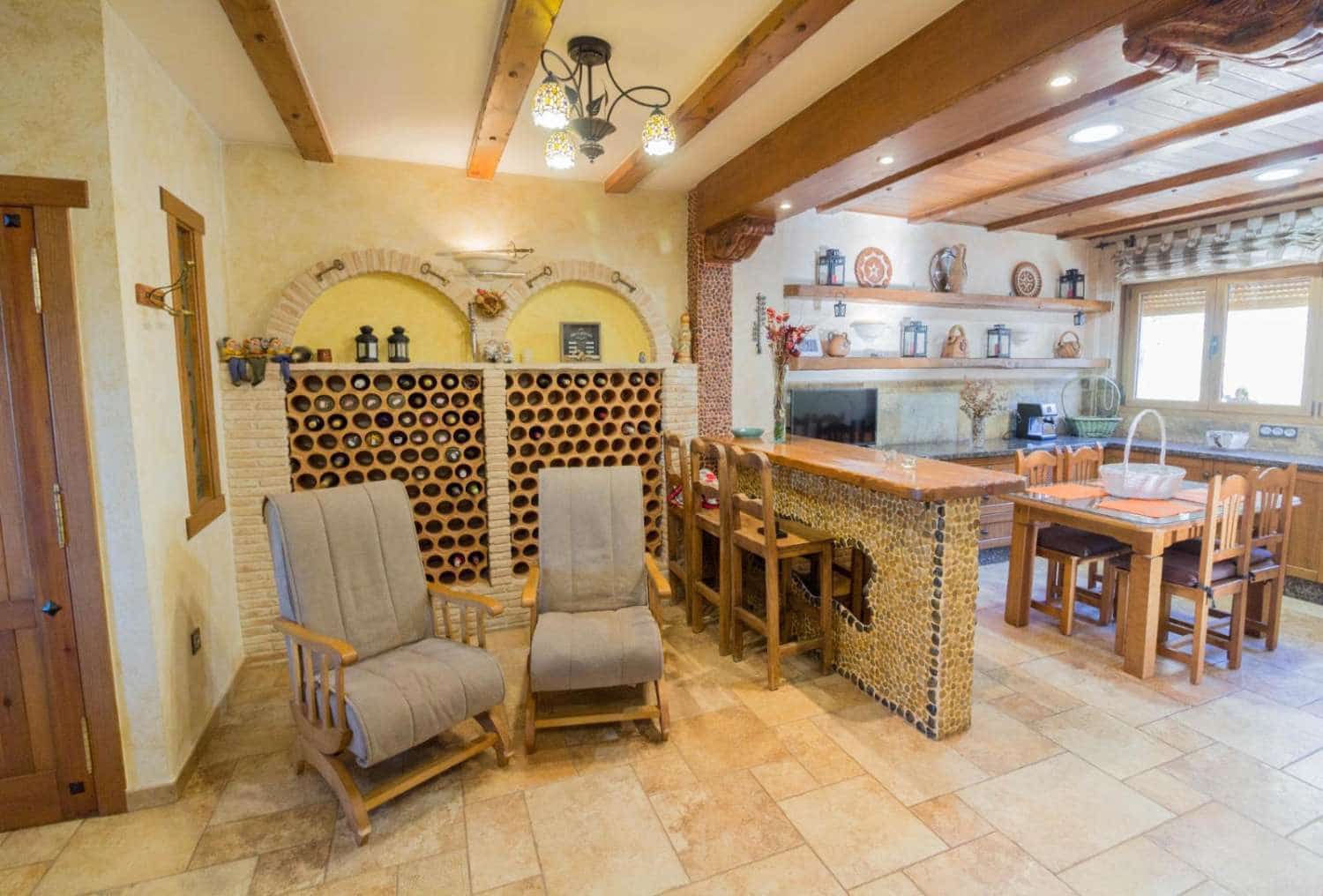 8 soveværelse Villa til salg i Redovan med swimmingpool - € 399.969 (Ref: 9023499)