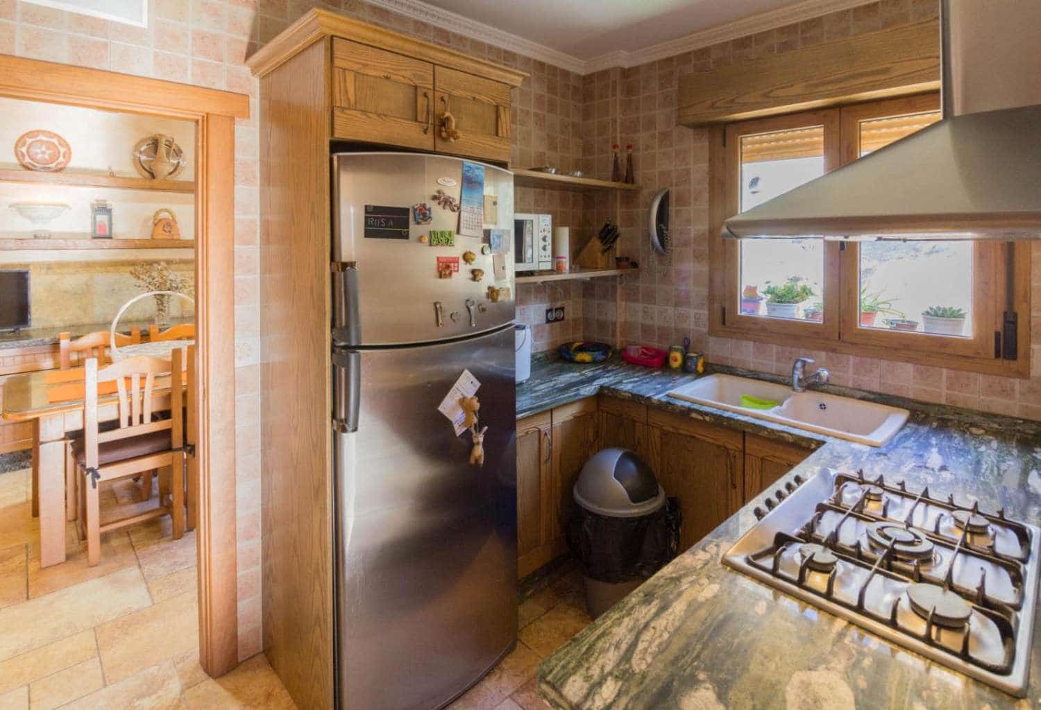 8 soveværelse Villa til salg i Redovan med swimmingpool - € 399.969 (Ref: 9023499)