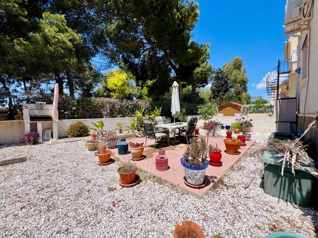 2 sovrum Villa till salu i El Chaparral, Torrevieja med garage - 225 000 € (Ref: 9050849)