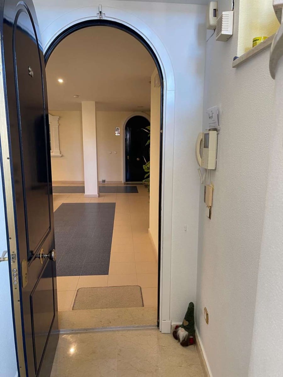 3 soveværelse Penthouse til salg i Guardamar del Segura med swimmingpool garage - € 389.000 (Ref: 9050850)