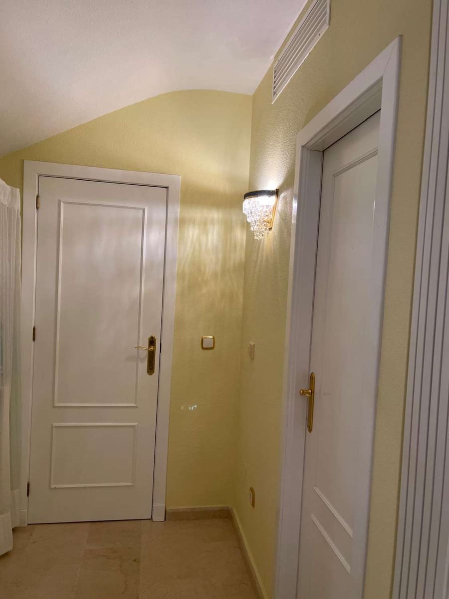 3 soveværelse Penthouse til salg i Guardamar del Segura med swimmingpool garage - € 389.000 (Ref: 9050850)