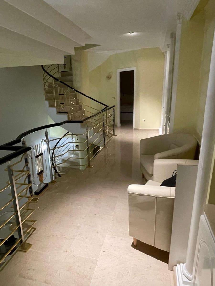 3 soveværelse Penthouse til salg i Guardamar del Segura med swimmingpool garage - € 389.000 (Ref: 9050850)