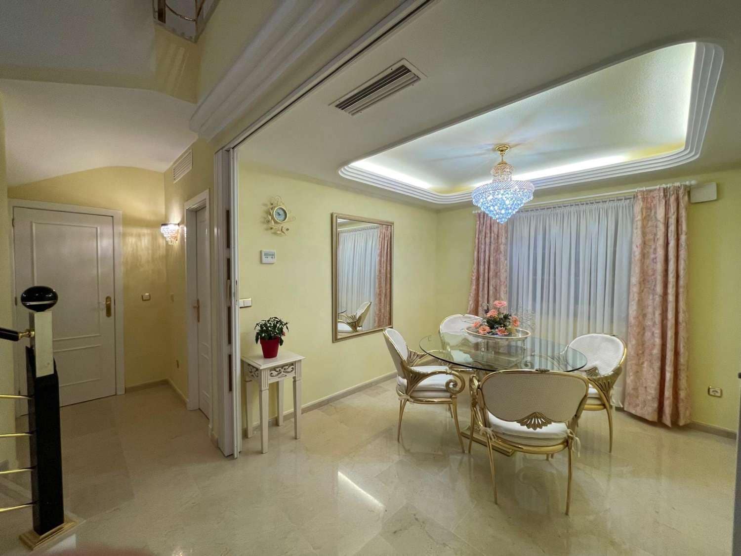 3 soveværelse Penthouse til salg i Guardamar del Segura med swimmingpool garage - € 389.000 (Ref: 9050850)