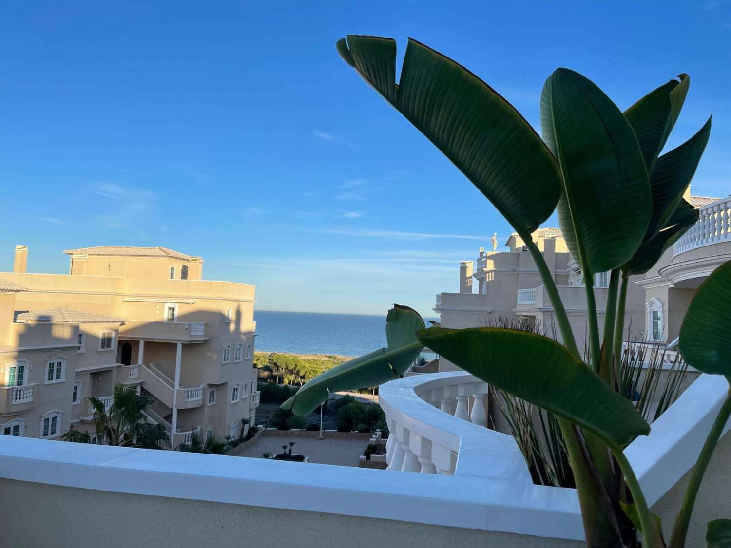 3 soveværelse Penthouse til salg i Guardamar del Segura med swimmingpool garage - € 389.000 (Ref: 9050850)