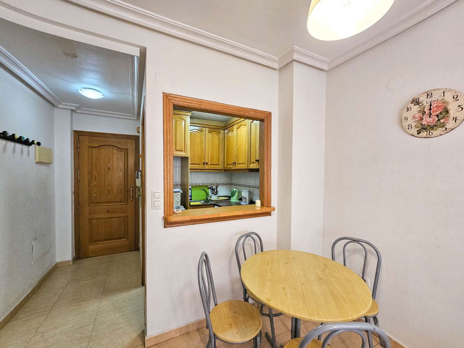 1 soverom Leilighet til salgs i Torrevieja - € 96 000 (Ref: 9057385)