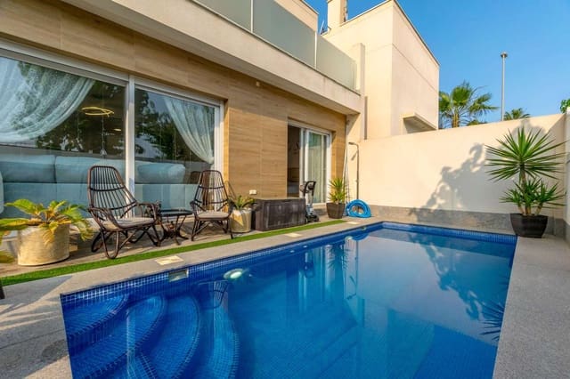 3 soveværelse Rækkehus til salg i Pilar de la Horadada ciudad, Pilar de la Horadada med swimmingpool garage - € 429.900 (Ref: 9057389)
