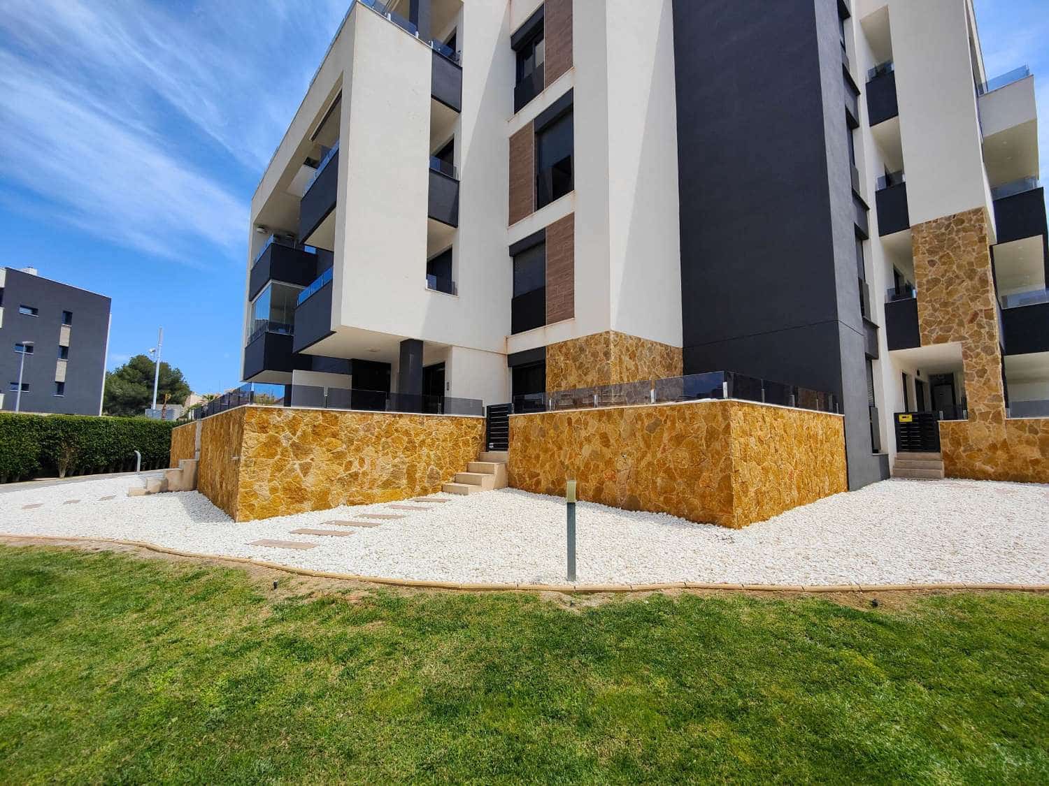 2 soverom Leilighet til salgs i Orihuela Costa med svømmebasseng garasje - € 269 000 (Ref: 9062193)