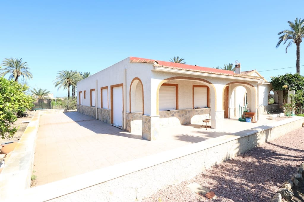 5 soveværelse Finca/Landehus til salg i La Marina - € 570.000 (Ref: 9088557)