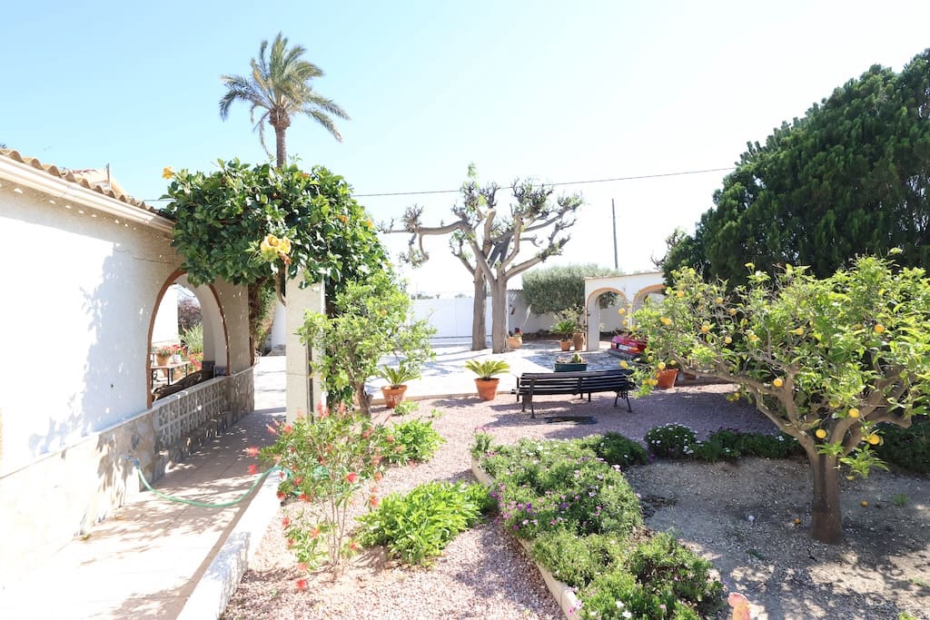 5 soveværelse Finca/Landehus til salg i La Marina - € 570.000 (Ref: 9088557)