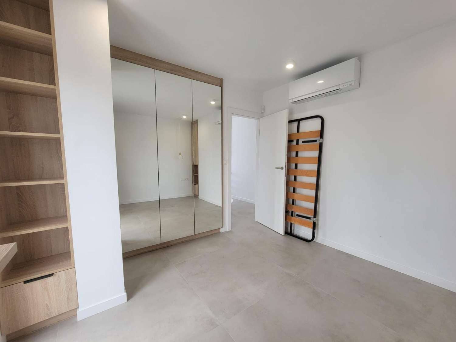 3 soverom Villa til salgs i Cabo Roig med svømmebasseng garasje - € 1 400 000 (Ref: 9088558)