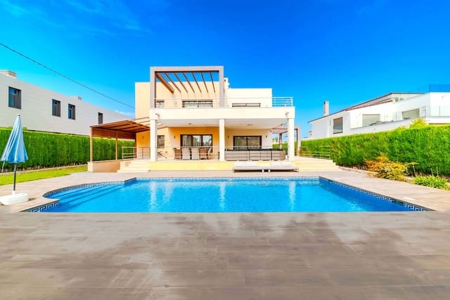 5 soverom Villa til salgs i Cabo Roig, Orihuela med svømmebasseng garasje - € 1 995 000 (Ref: 9088559)