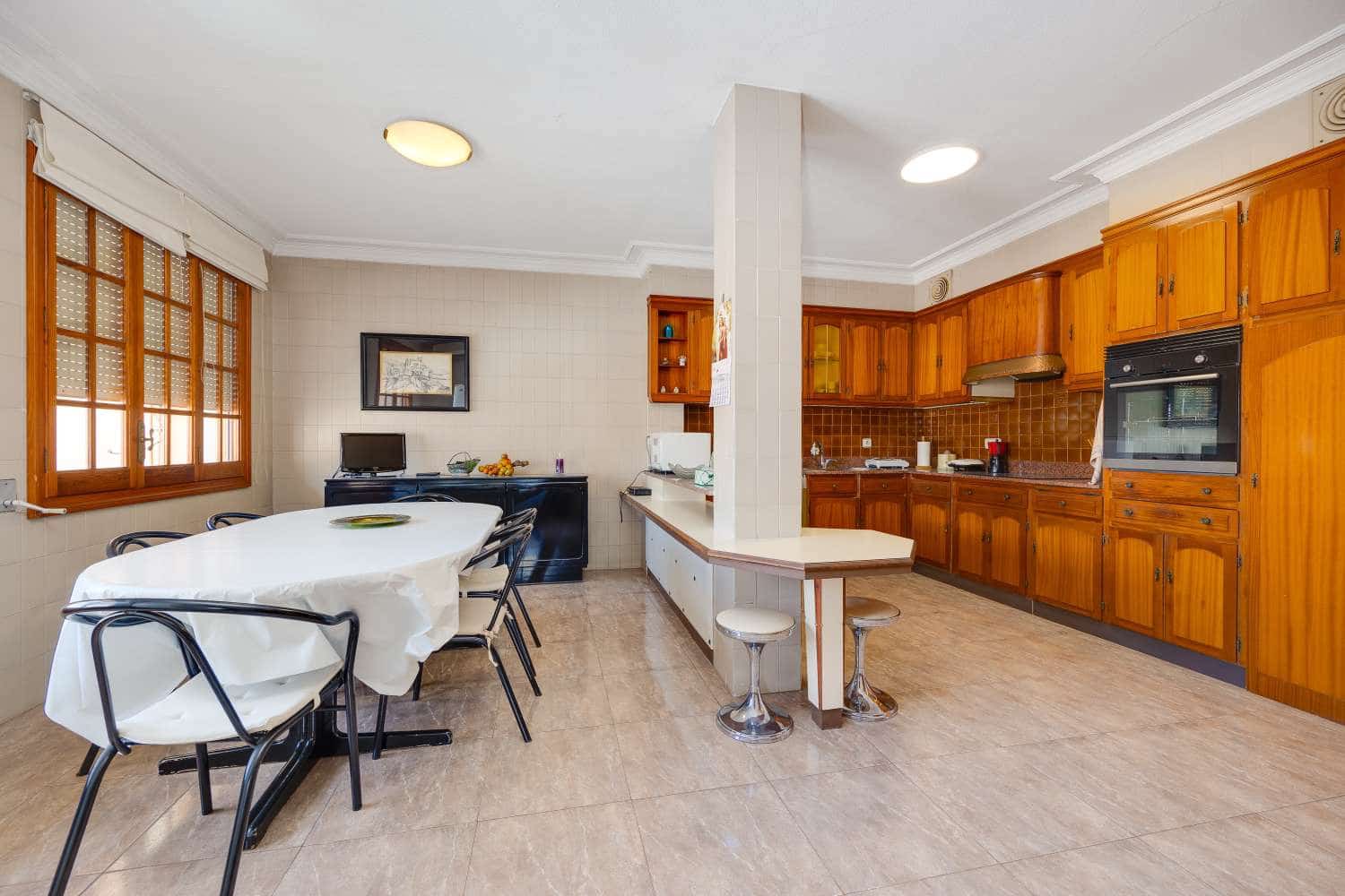 12 quarto Moradia para venda em Callosa de Segura com piscina - 1 065 000 € (Ref: 9088562)