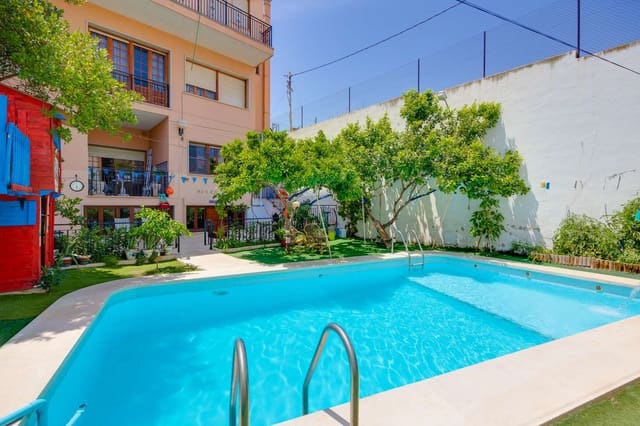 Chalet de 12 habitaciones en Callosa de Segura en venta con piscina - 954.469 € (Ref: 9088562)