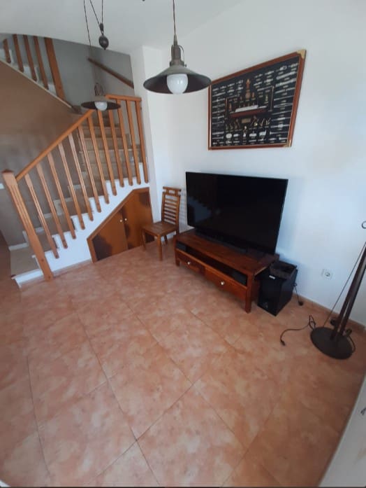 4 makuuhuone Asunto myytävänä paikassa Torre de la Horadada mukana uima-altaan 
autotalli - 349 000 € (Ref: 9098935)