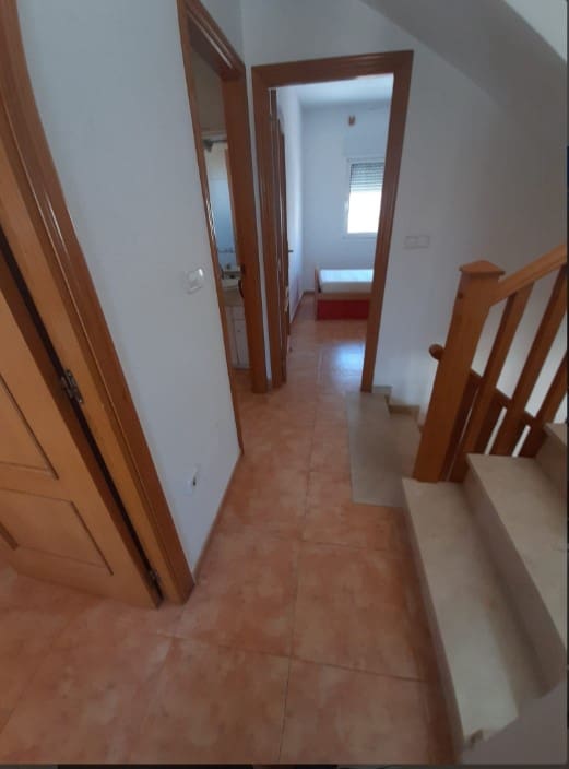 4 makuuhuone Asunto myytävänä paikassa Torre de la Horadada mukana uima-altaan 
autotalli - 349 000 € (Ref: 9098935)