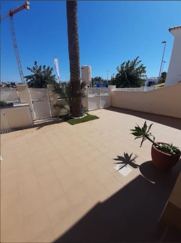 4 makuuhuone Asunto myytävänä paikassa Torre de la Horadada, Pilar de la Horadada mukana uima-altaan 
autotalli - 349 000 € (Ref: 9098935)