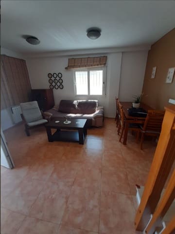 4 makuuhuone Asunto myytävänä paikassa Torre de la Horadada, Pilar de la Horadada mukana uima-altaan 
autotalli - 349 000 € (Ref: 9098935)