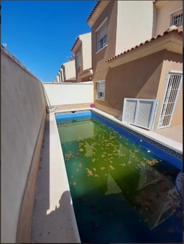 4 makuuhuone Asunto myytävänä paikassa Torre de la Horadada, Pilar de la Horadada mukana uima-altaan 
autotalli - 349 000 € (Ref: 9098935)