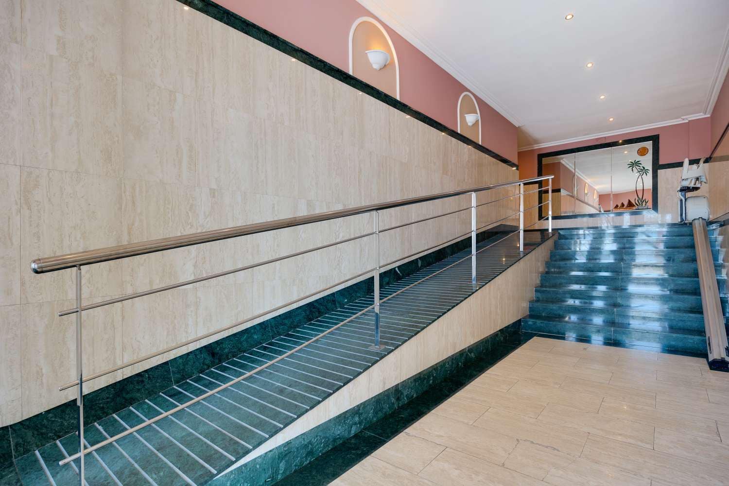 3 makuuhuone Huoneisto myytävänä paikassa Torrevieja mukana 
autotalli - 430 000 € (Ref: 9100579)