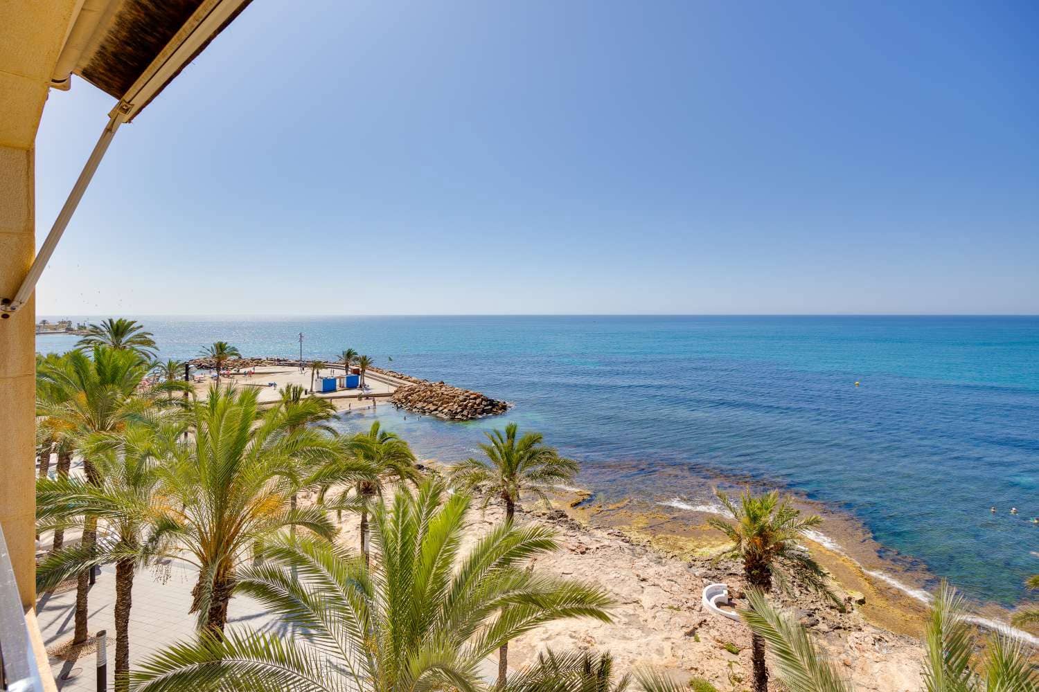 3 makuuhuone Huoneisto myytävänä paikassa Torrevieja mukana 
autotalli - 430 000 € (Ref: 9100579)