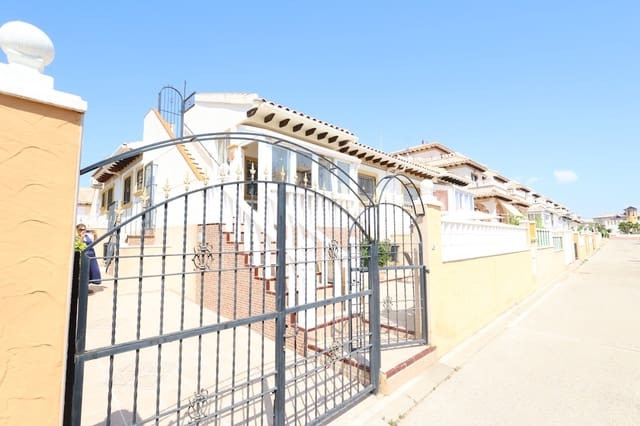 2 soveværelse Bungalow til salg i Lomas de Cabo Roig - Los Dolses, Orihuela med swimmingpool garage - € 169.000 (Ref: 9100580)