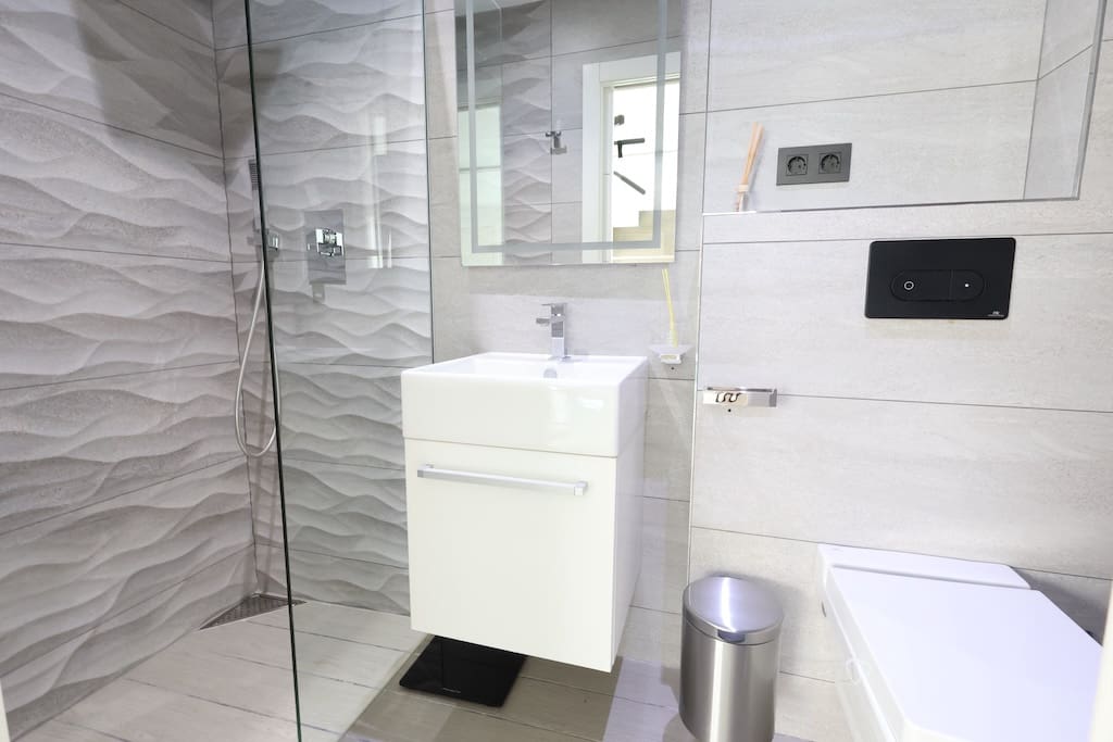 5 soverom Villa til salgs i Javea / Xabia med svømmebasseng - € 2 499 000 (Ref: 9110110)